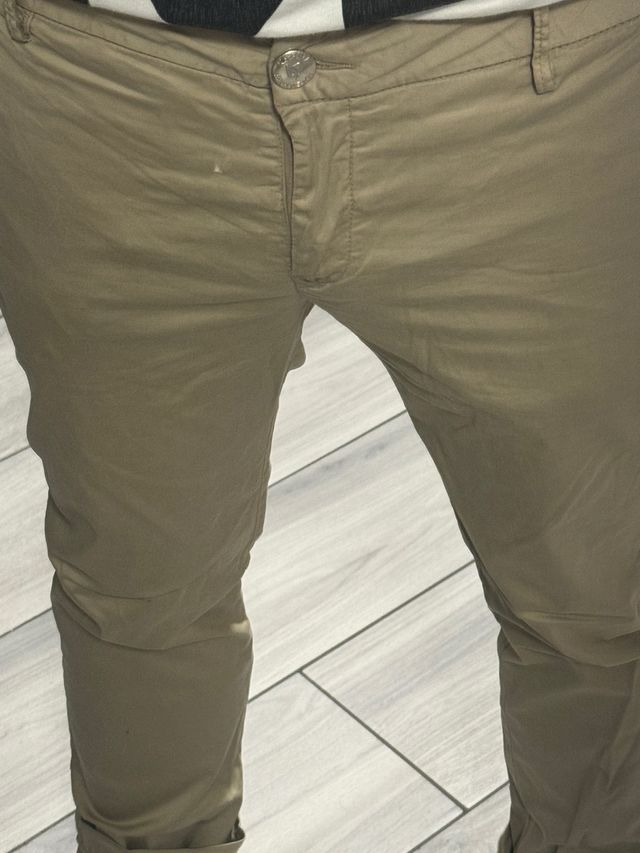 pantaloni
