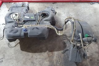 VENDO DEPOSITO DE COMBUSTIBLE PORSCHE 