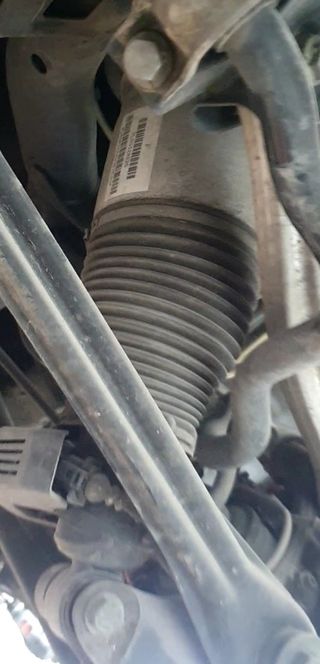 VENDO AMORTIGUADORES TRASEROS CAYENNE