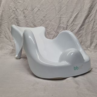 Asiento para lavar bebes.