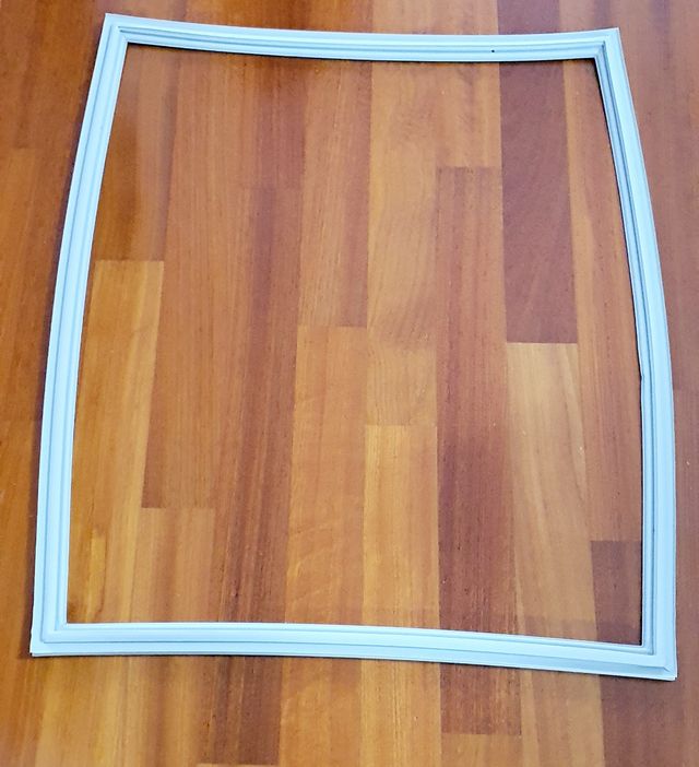 Guarnizione congelatore 70x57 cm.