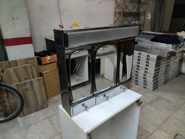 Armario baño vintage