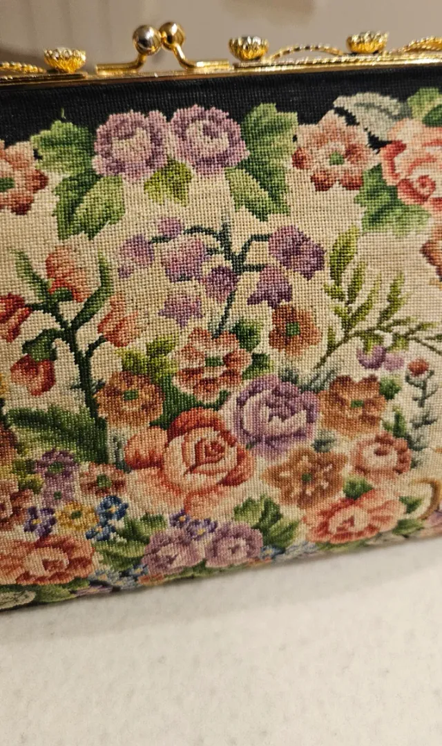 Borsa macramè 2 modelli (foto 1 e 2)