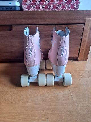 Patines artísticos 4 ruedas. T 34
