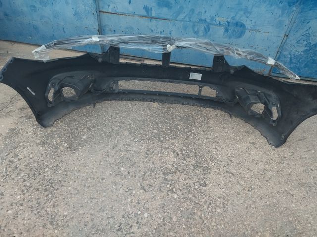 paragolpes delantero Fiat Tipo año 2020.