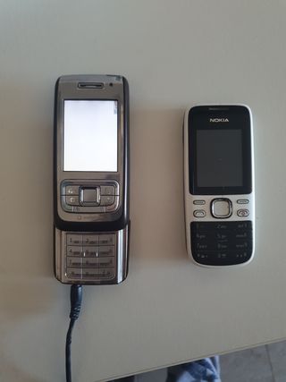 2 telefonos nokia antiguos