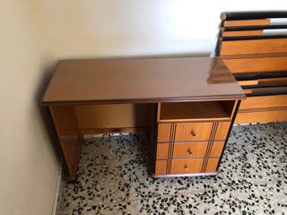 ESCRITORIO Y CABEZAL DE CAMA
