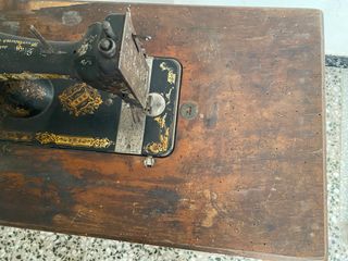 Máquina de coser Singer