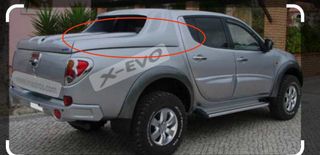 Embellecedor capota trasera pick-up