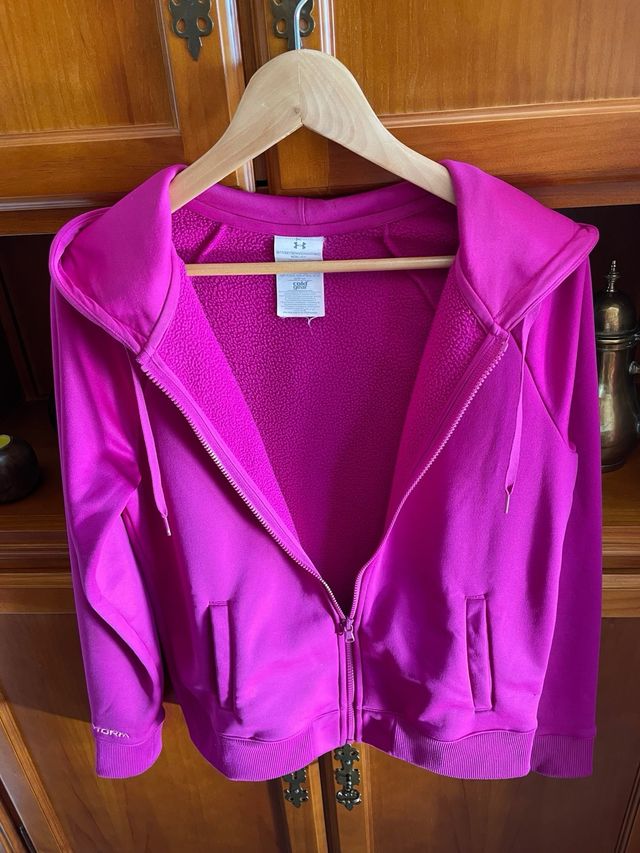 sudadera under armour como nueva talla M