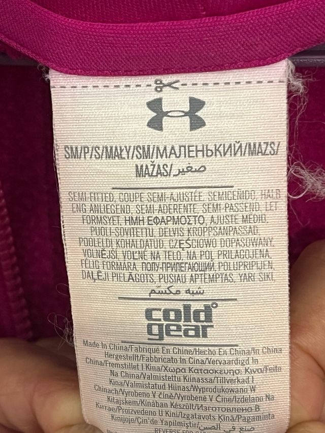 sudadera under armour como nueva talla M