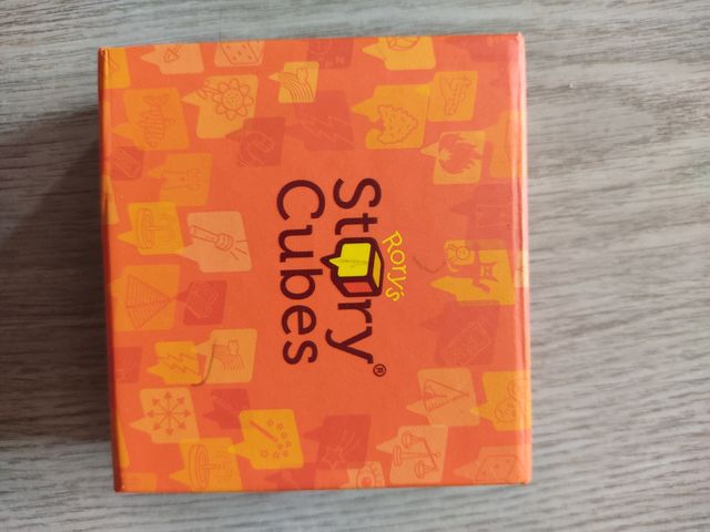 Juego de dados para inventar historias