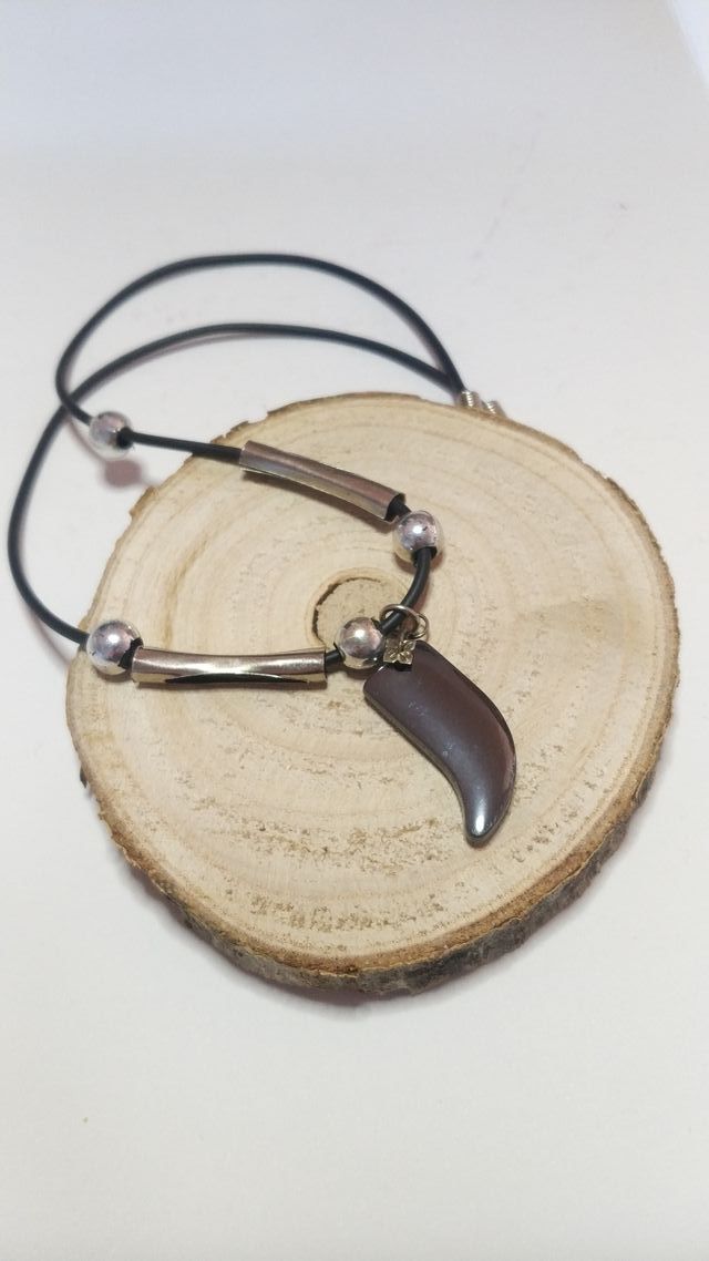 Colgante Hematites Colmillo