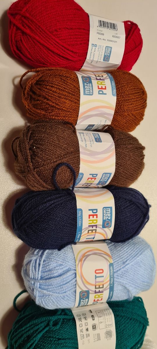 Gomitoli di acrilico