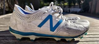 Botas fútbol New Balance