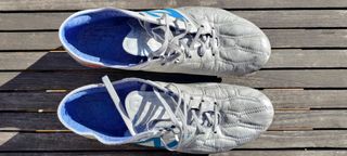 Botas fútbol New Balance