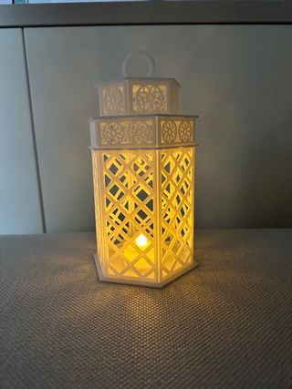 lanterna bianca in plastica con candela led