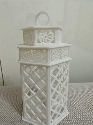 lanterna bianca in plastica con candela led