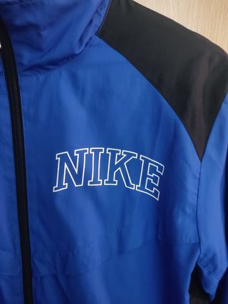 Chaqueta Nike