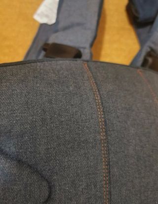 Mochila portabebes babybjorn