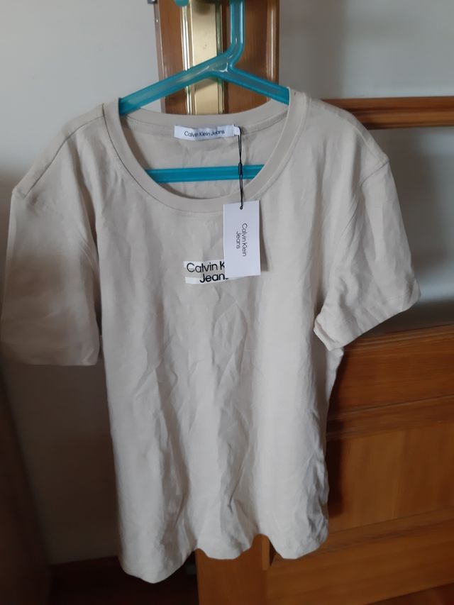 Camiseta Calvin klein talla L