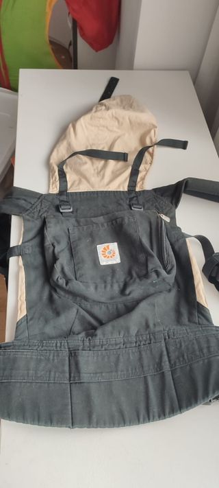 Mochila portábebe ergobaby