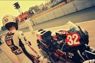 Replica "Suzuki Sietto Yoshimura".