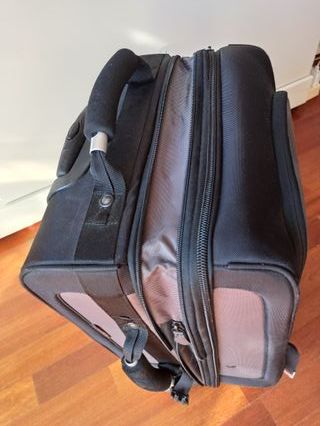 Maleta trolley SALOMON cabina