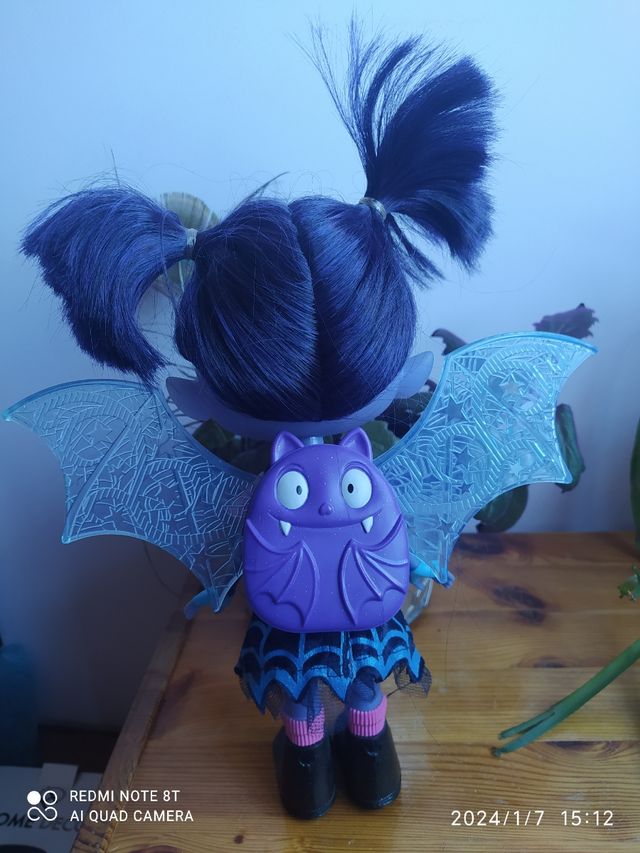 vampirina