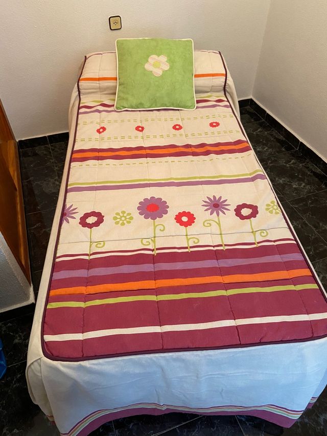 Cama + somier+edredón
