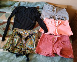 ROPA VARIADA DE CHICA, TALLAS S y XS