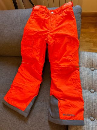Pantalon nieve infantil Columbia y botas nieve