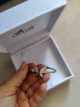 Pulsera Lotus Nácar Mariposa