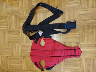 Mochila portabebe BabyBjön