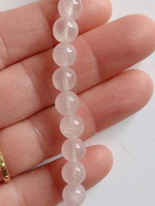 Collana girocollo di pietre naturali di quarzo