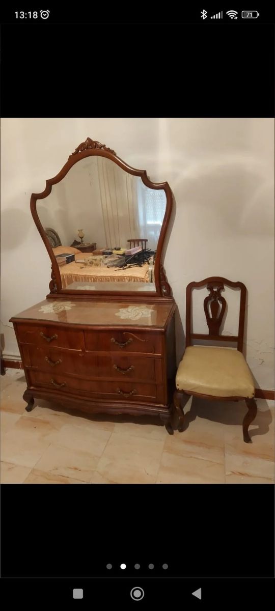 Tavolo da toeletta antico