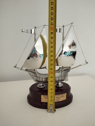 barco replica metal