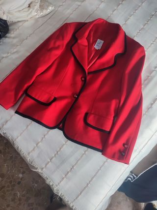 Chaqueta Roja mujer