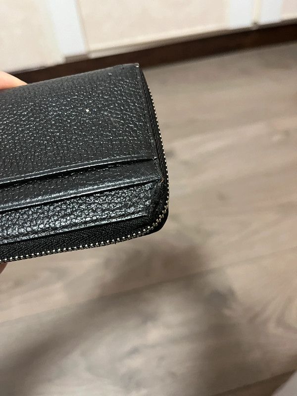 Portafoglio Michael Kors pelle rovinata