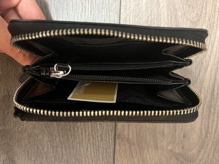 Portafoglio Michael Kors pelle rovinata