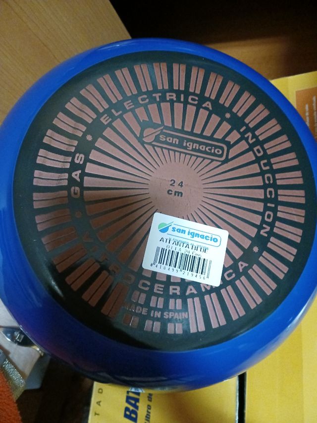 Olla 24 diámetro alta gran capacidad