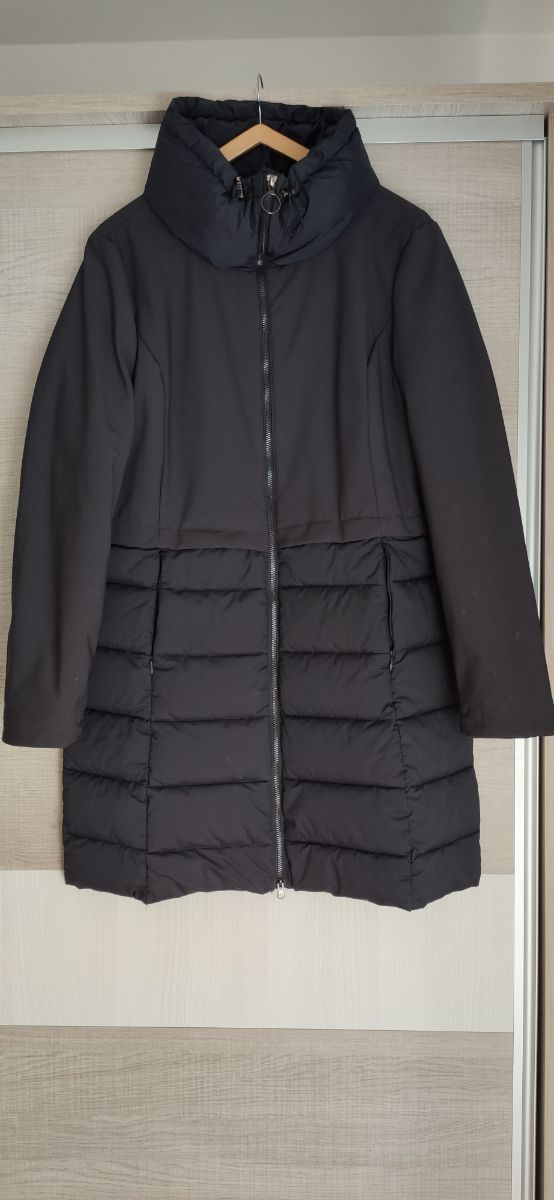 Abrigo plumifero mujer largo negro