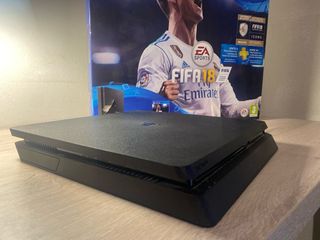 PS4 1TB 