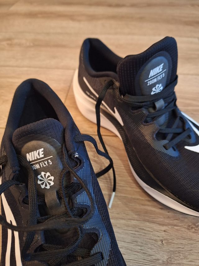 Zapatillas Nike Fly 5 nuevas talla 44