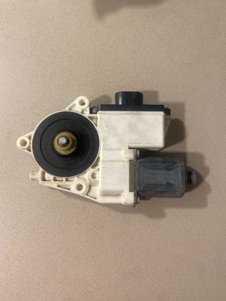 Elevalunas trasero derecho BMW X3 e83