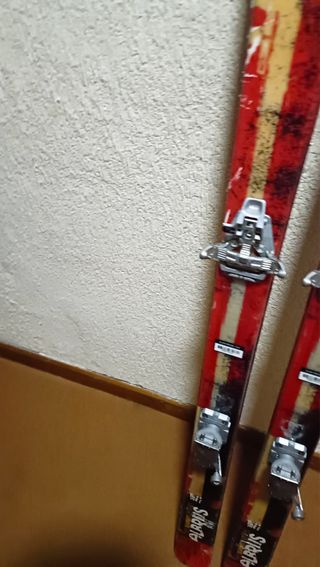 Equipo esqui travesia