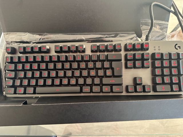 Teclado LOGITECH G413 CARBON