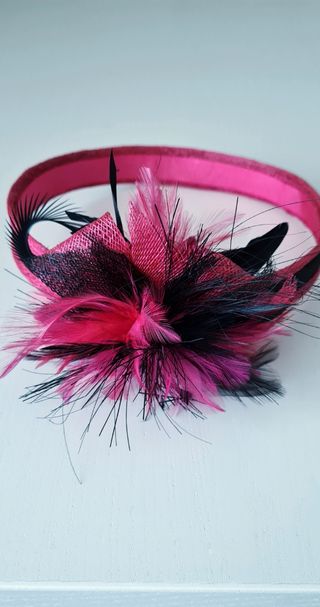 VESTIDO FIESTA O INVITADA Y TOCADO A CONJUNTO