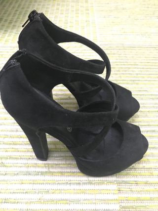 Sandalias tacon negras