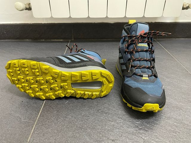 botas senderismo terrex calientes